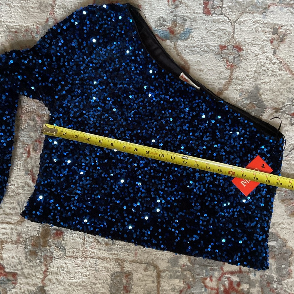 Intempo One-Shoulder Sequin Top - Picture 8 of 13
